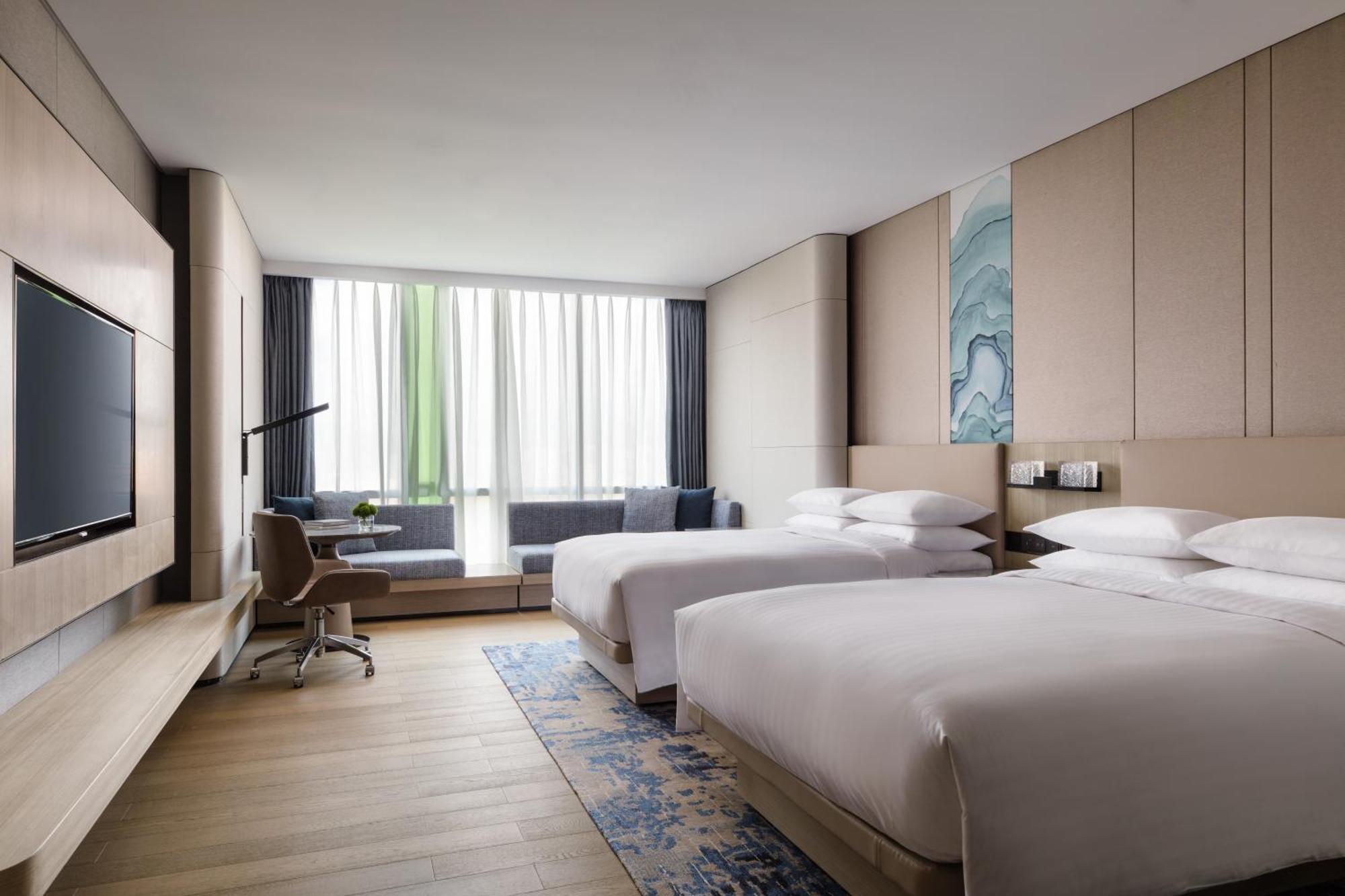 Courtyard By Marriott Shenzhen Northwest Hotel Exterior photo
