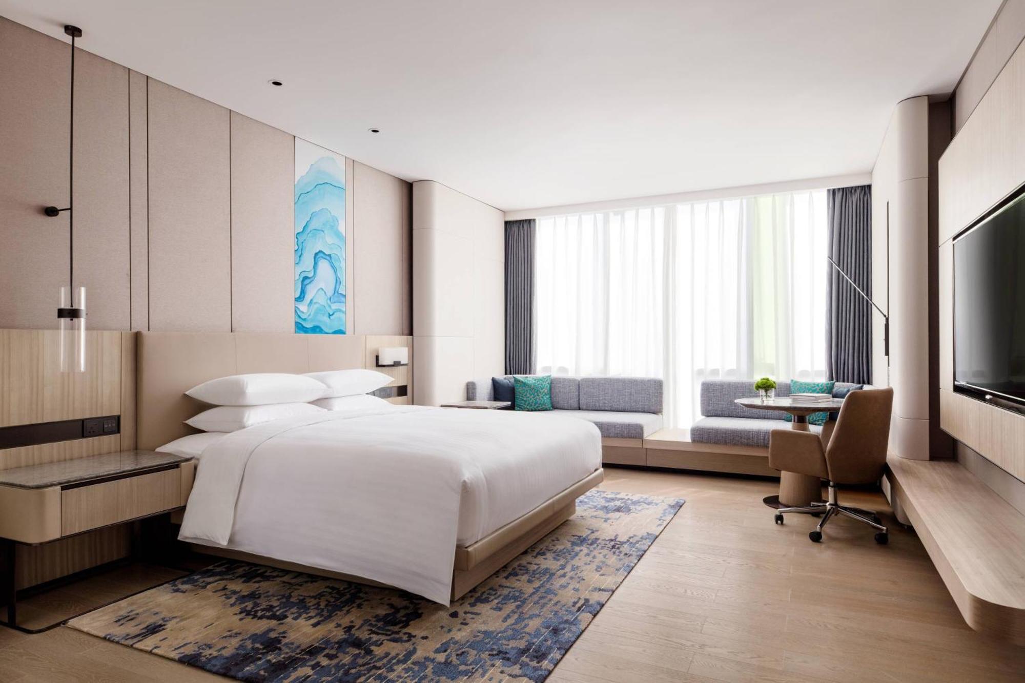 Courtyard By Marriott Shenzhen Northwest Hotel Exterior photo