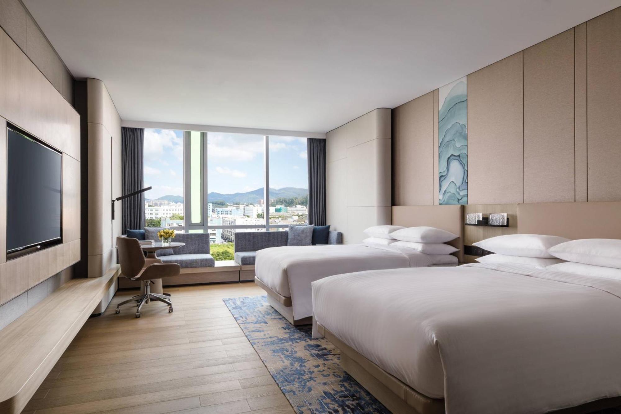 Courtyard By Marriott Shenzhen Northwest Hotel Exterior photo